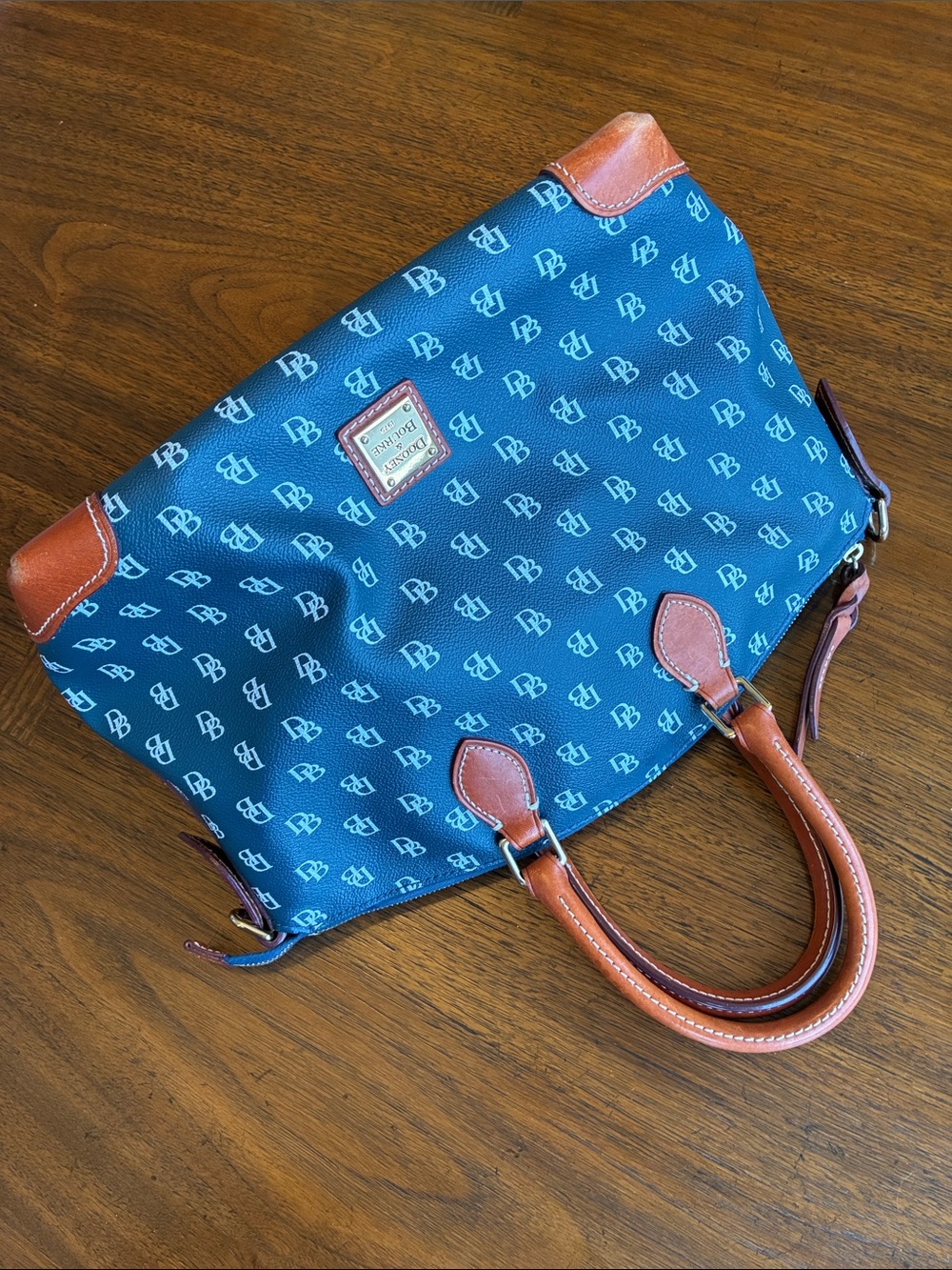 Dooney & Bourke Large Signature Monogram Zip Satchel Navy Blue & White Leather - Picture 13 of 16